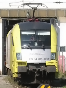 Die Siemens Dispo-Lok ES 64 U2-003 am 08.09.02 im Bw München Hbf